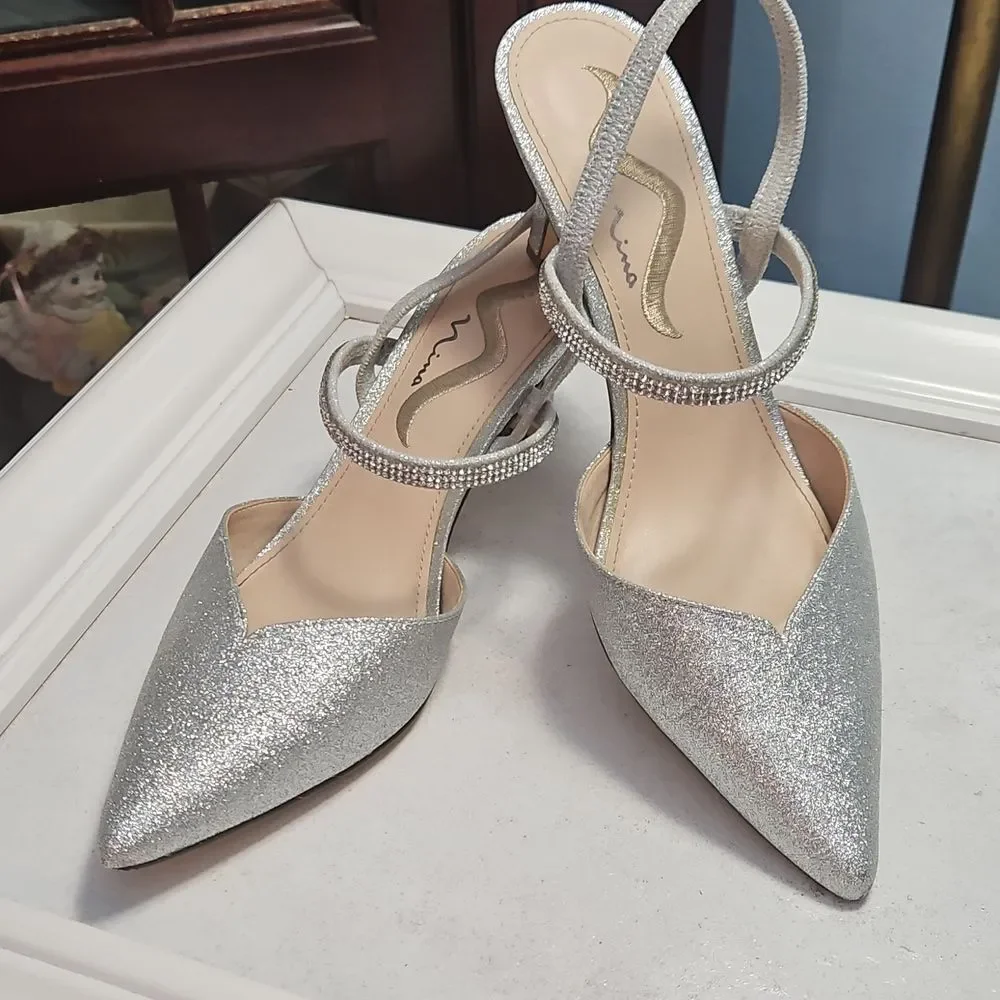 Nina Billie Silver Glitter Heels Size 7.5M